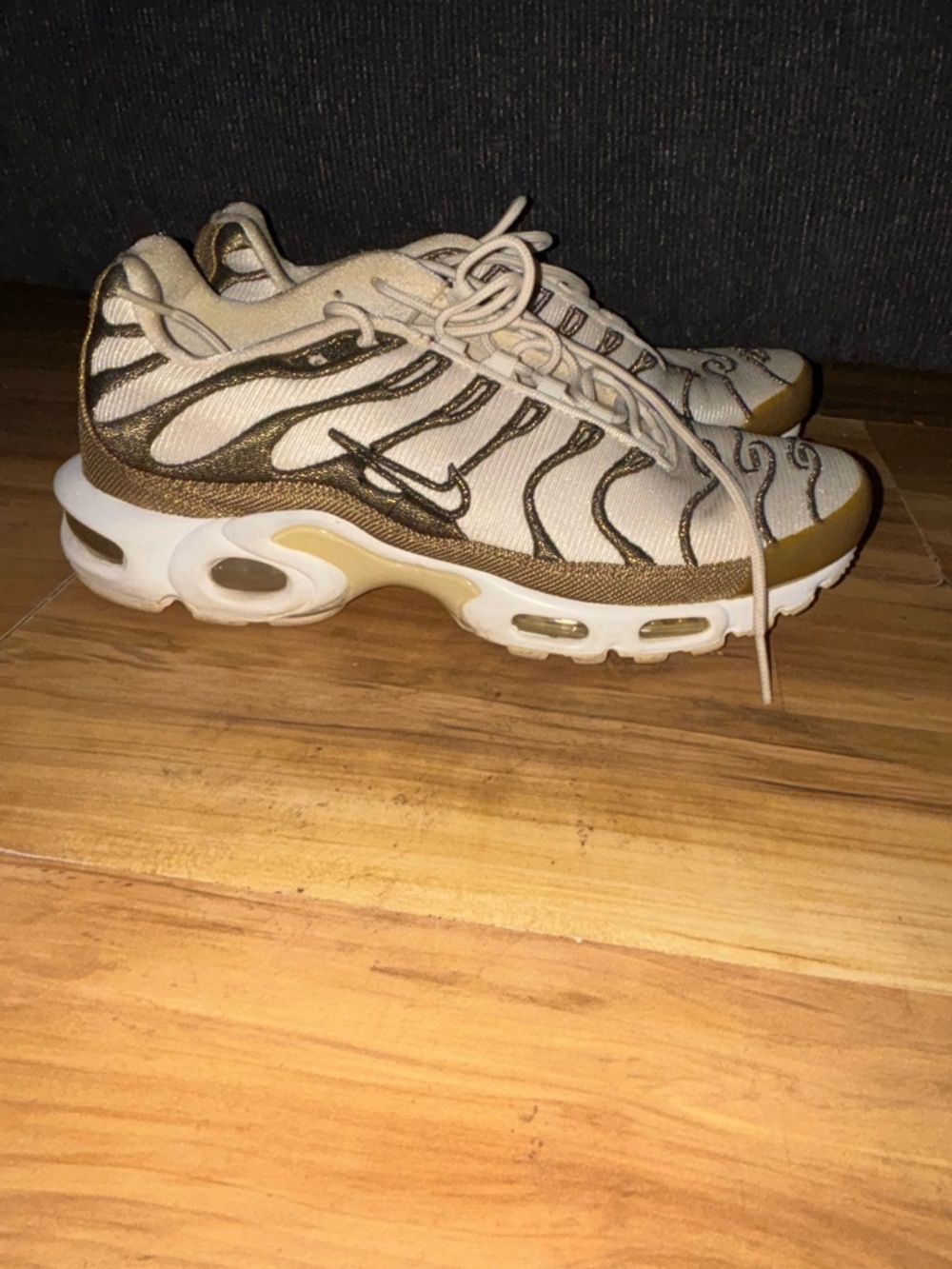 Nike White and Gold Air Max Sneakers